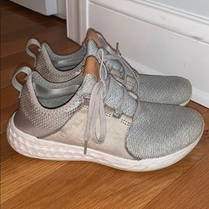New Balance Fresh Foam Cruz Grey 8.5 Women’s Shoes